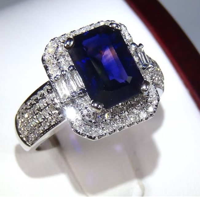 Luxury Masterpiece Jewelry